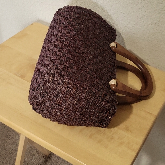 Wooden Top Handle Dark Brown Woven Purse - Picture 6 of 7